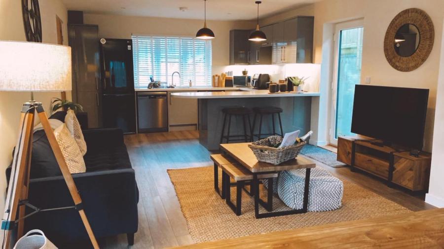 No 1 The Paddock - Spacious Holiday Home With A Hot Tub Bude Exteriör bild